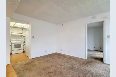 19505 Quesada Avenue #EE204, Port Charlotte, FL 33948 - Photo 5