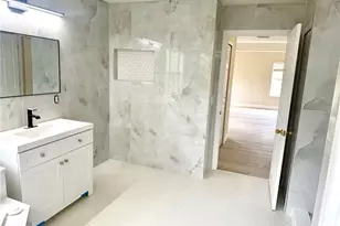 1945 Marsh Hawk Dr, Orlando, FL 32837 - Photo 23
