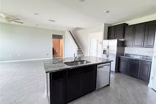 32107 Conchshell Sail St, Wesley Chapel, FL 33545 - Photo 11