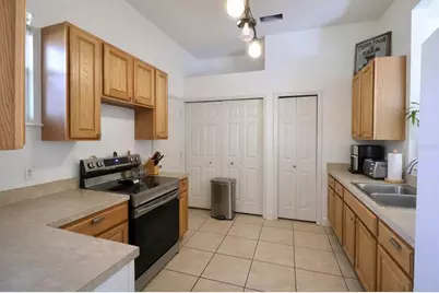 14271 NW 10th Road, Newberry, FL 32669 - Photo 7