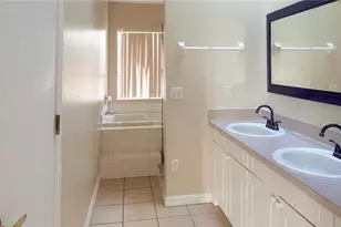 206 Orchid Dr, Davenport, FL 33897 - Photo 9