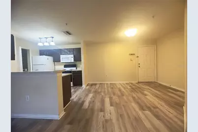 5451 Vineland Road #2201, Orlando, FL 32811 - Photo 3