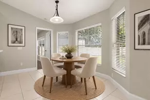 7918 Lakeside Woods Dr, Orlando, FL 32810 - Photo 11