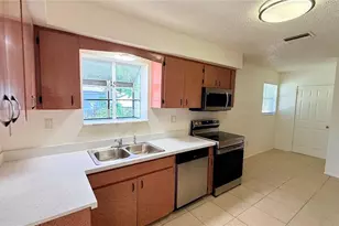 1903 24th St, Sarasota, FL 34234 - Photo 5