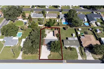 417 Avenue G SE, Winter Haven, FL 33880 - Photo 11
