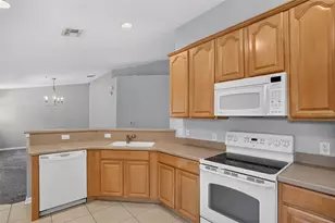 1258 Grady Ln, Davenport, FL 33896 - Photo 11