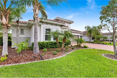 575 San Raphael Street, Poinciana, FL 34759 - Photo 3
