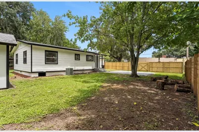 1910 Curry Ford Road, Orlando, FL 32806 - Photo 15