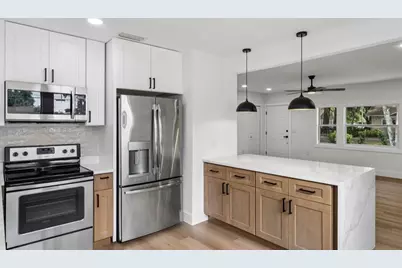 1910 Curry Ford Road, Orlando, FL 32806 - Photo 5