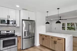 1910 Curry Ford Rd, Orlando, FL 32806 - Photo 5