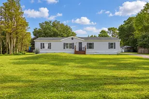 9445 Helena Dr, Saint Cloud, FL 34773 - Photo 1