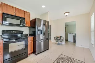 5684 Ron Rd, Saint Cloud, FL 34771 - Photo 7