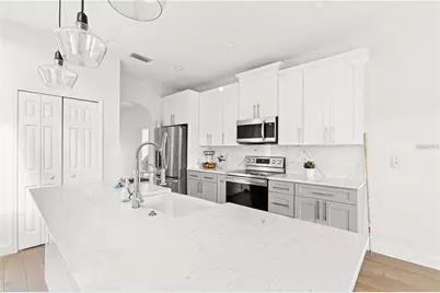 351 Bridgewater Drive, Davenport, FL 33897 - Photo 3