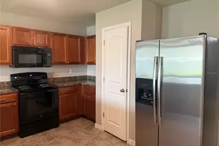 1377 N Platte Ct, Poinciana, FL 34759 - Photo 5