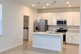 2585 Cotton Candy Aly, Kissimmee, FL 34744 - Photo 7