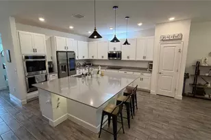 17896 Passionflower Cir, Clermont, FL 34714 - Photo 5