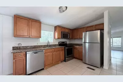 821 Navajo Drive, Saint Cloud, FL 34771 - Photo 9
