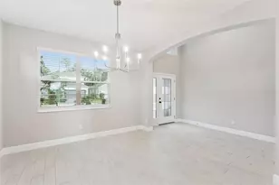 5054 Shady Pnes Dr, Saint Cloud, FL 34772 - Photo 5