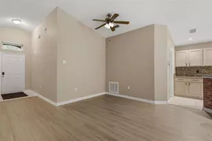 239 China Berry Cir, Davenport, FL 33837 - Photo 15