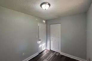 302 Sherwood Dr, Fort Meade, FL 33841 - Photo 11