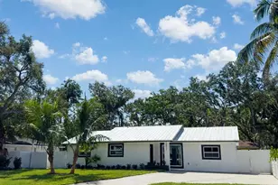 1822 2nd Ave E, Bradenton, FL 34208 - Photo 1