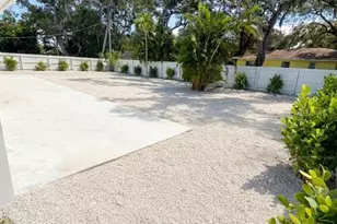 1822 2nd Ave E, Bradenton, FL 34208 - Photo 33