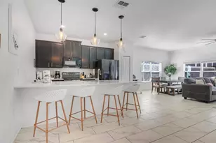 1034 Splash Shot Pl, Davenport, FL 33896 - Photo 7