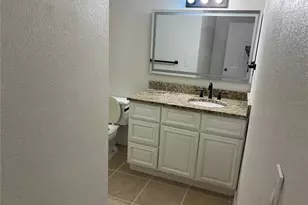 2101 Cascades Blvd, Kissimmee, FL 34741 - Photo 9