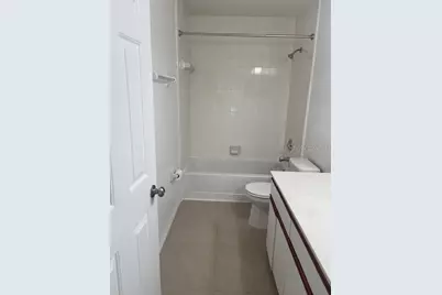 2201 Coach House Boulevard #10, Orlando, FL 32812 - Photo 9
