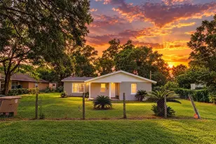 914 NW 14th Ave, Ocala, FL 34475 - Photo 1