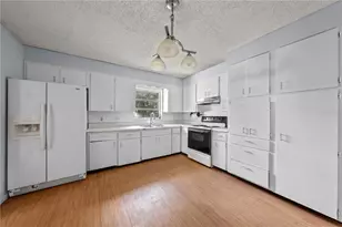 519 Massachusetts Ave, Saint Cloud, FL 34769 - Photo 37
