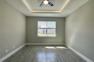 547 Albatross Dr, Poinciana, FL 34759 - Photo 5