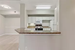 5572 Metrowest Blvd, Orlando, FL 32811 - Photo 23