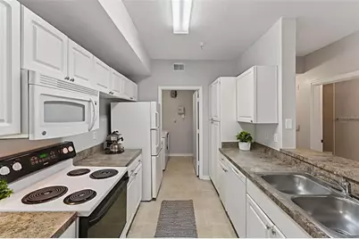 5572 Metrowest Boulevard #304, Orlando, FL 32811 - Photo 31