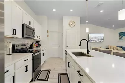 1136 Papaya Circle, Davenport, FL 33897 - Photo 13