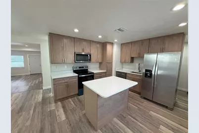 301 Lesesne Street, Kissimmee, FL 34744 - Photo 7