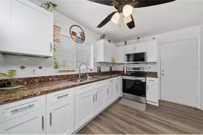 3144 Stella Maria Place, Orlando, FL 32827 - Photo 11
