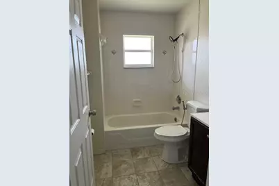 306 Clermont Drive, Kissimmee, FL 34759 - Photo 13