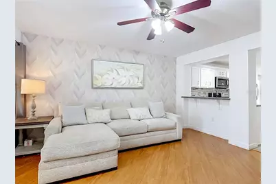 3115 Seaview Castle Drive, Kissimmee, FL 34746 - Photo 9