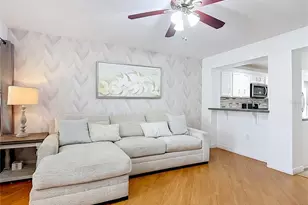3115 Seaview Castle Dr, Kissimmee, FL 34746 - Photo 9