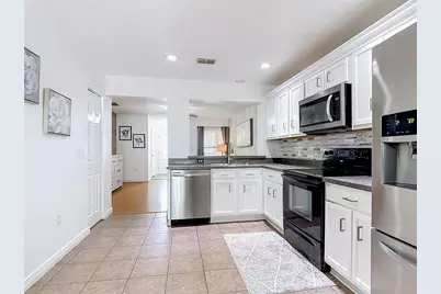 3115 Seaview Castle Drive, Kissimmee, FL 34746 - Photo 13