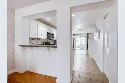 3115 Seaview Castle Drive, Kissimmee, FL 34746 - Photo 11