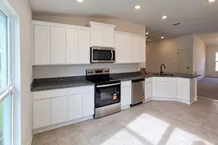 7714 Bent Tree Loop, Saint Cloud, FL 34773 - Photo 5