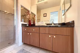 1213 S Beach Cir, Kissimmee, FL 34746 - Photo 17