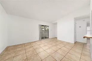 3849 Bay Club Cir, Kissimmee, FL 34741 - Photo 5