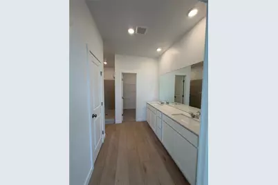 5556 Guava Court, Kissimmee, FL 34758 - Photo 9