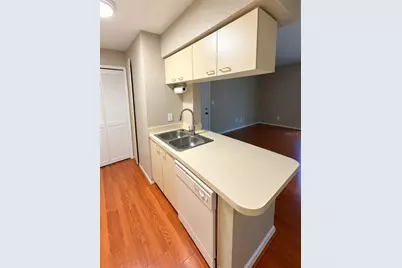2550 N Alafaya Trail #6301, Orlando, FL 32826 - Photo 9