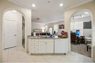 860 N Orange Avenue #112, Orlando, FL 32801 - Photo 21