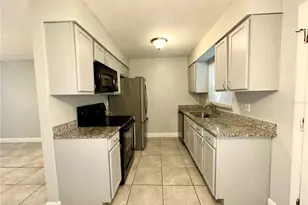 116 N College St, Leesburg, FL 34748 - Photo 5