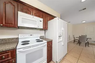 571 Imperial Pl, Kissimmee, FL 34758 - Photo 7
